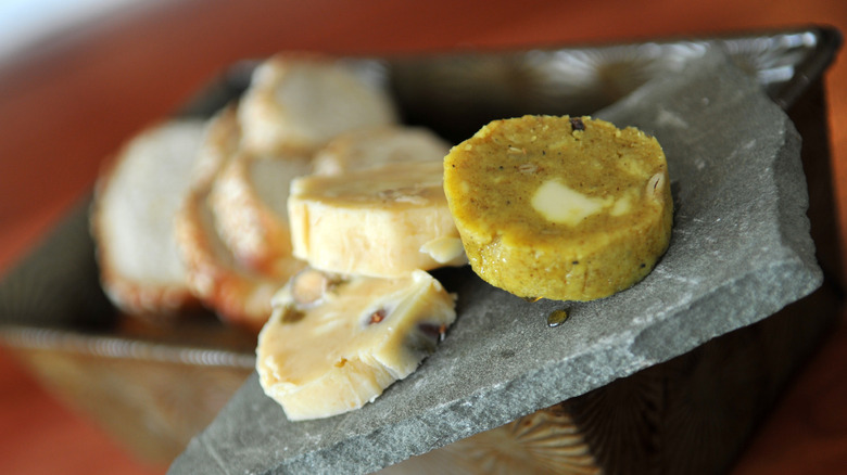 Rounds of compound butter