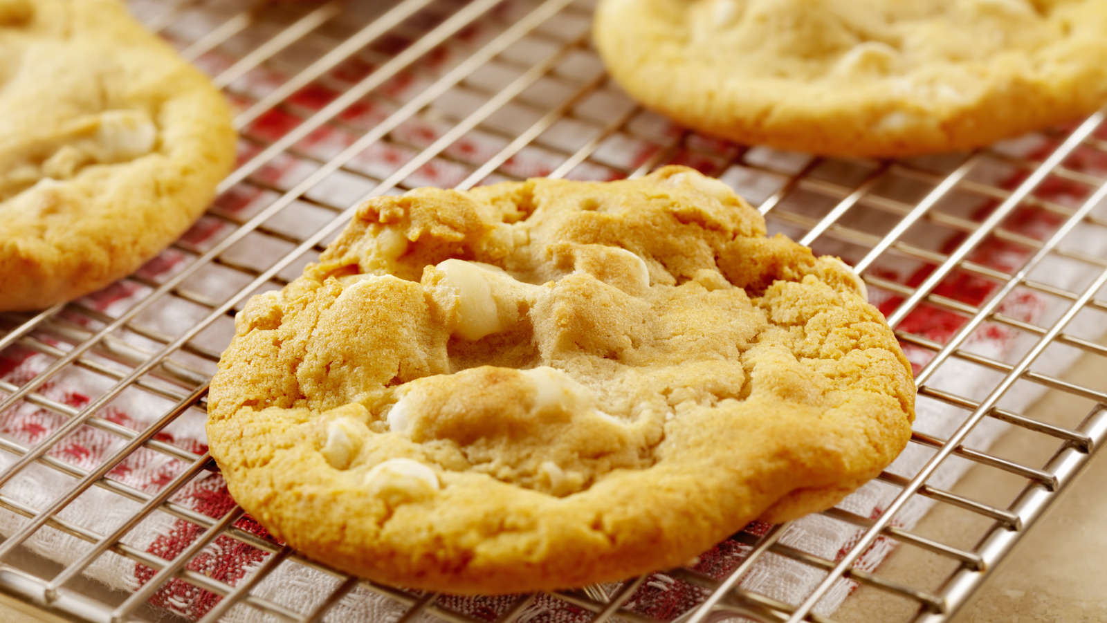 How To Keep White Chocolate From Browning In The Oven