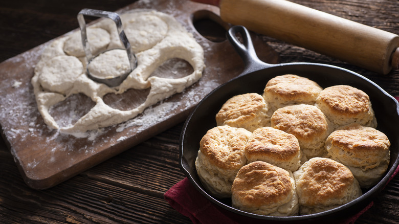 Picture of baked biscuits in a cast iron skillet