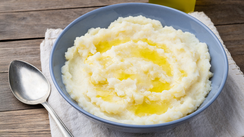 Mashed Potatoes Actually Make The Crispiest French Fries. Here's How It Works