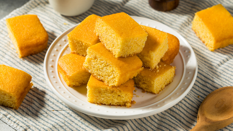 squares of cornbread on a white plate