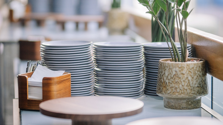 Buffet serving table with napkins