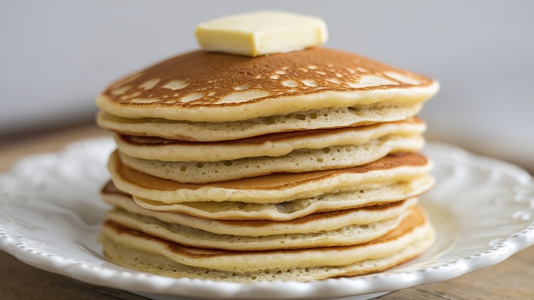 stack of buttermilk pancakes