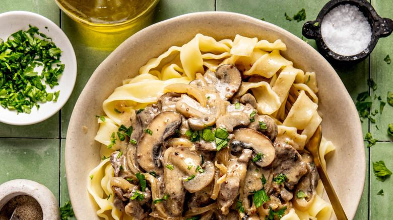 beef stroganoff with pasta and mushrooms