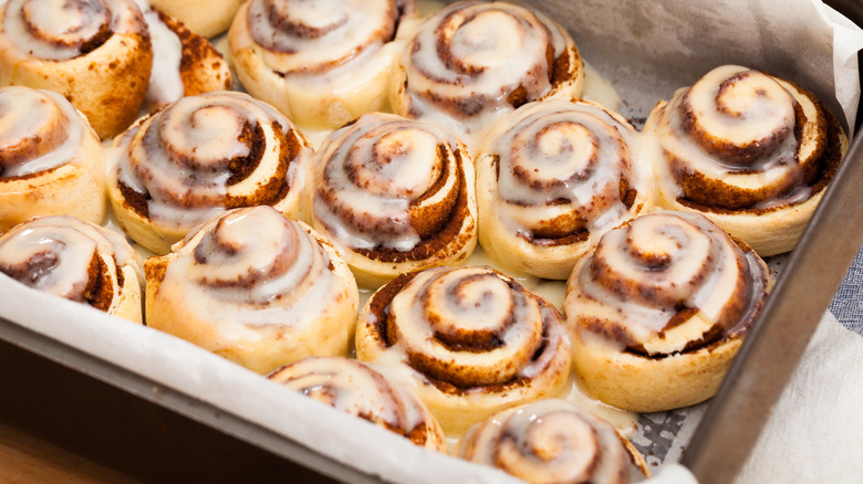 Cinnamon rolls in metal pan