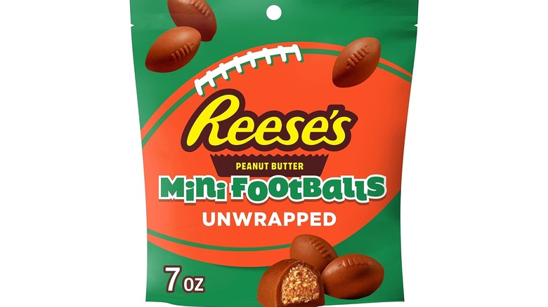 Reese's Peanut Butte Mini Footballs Unwrapped
