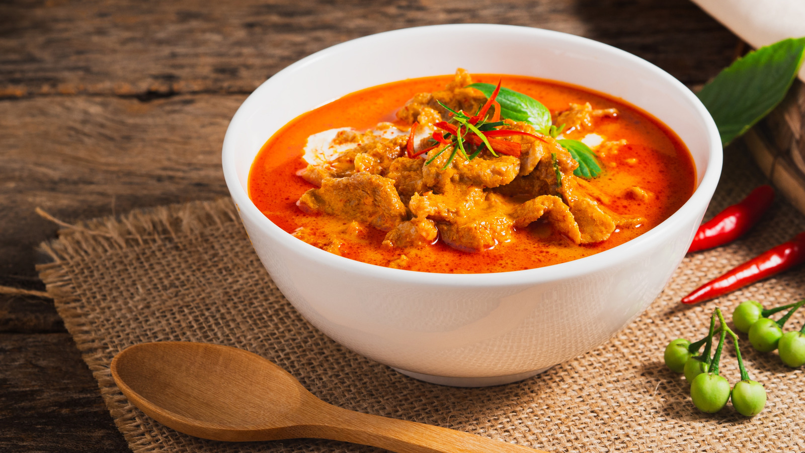 What's The Spiciest Thai Curry?