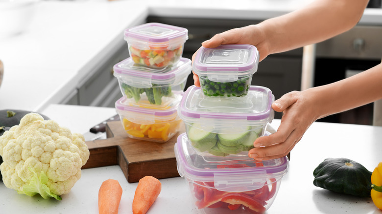 Food storage containers on a kitchen counter