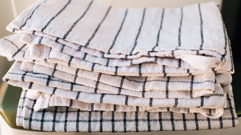 stack of dish towels