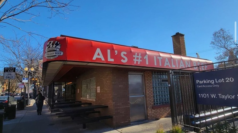 Al's #1 Italian Beef located in Chicago on Taylor Street