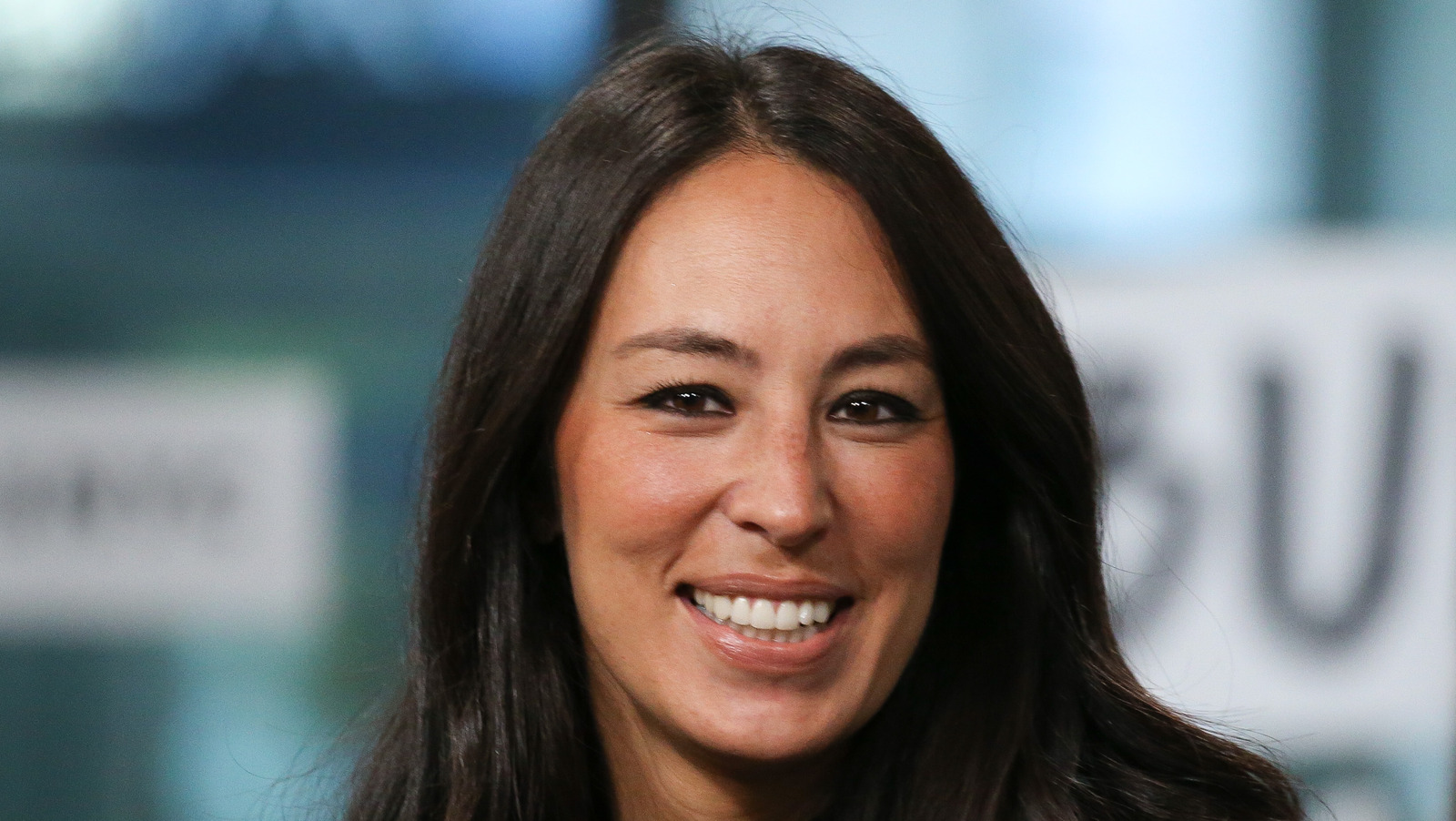Joanna Gaines Gives Pecan Pie A Spicy Twist With Ancho Chile