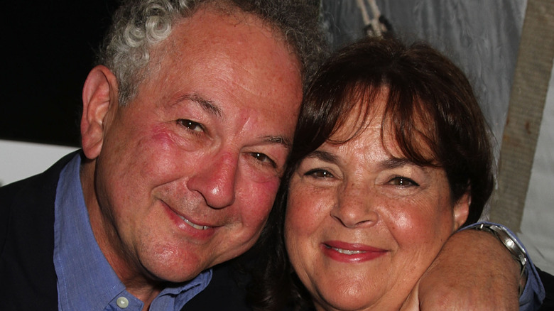 Jeffrey and Ina Garten smiling