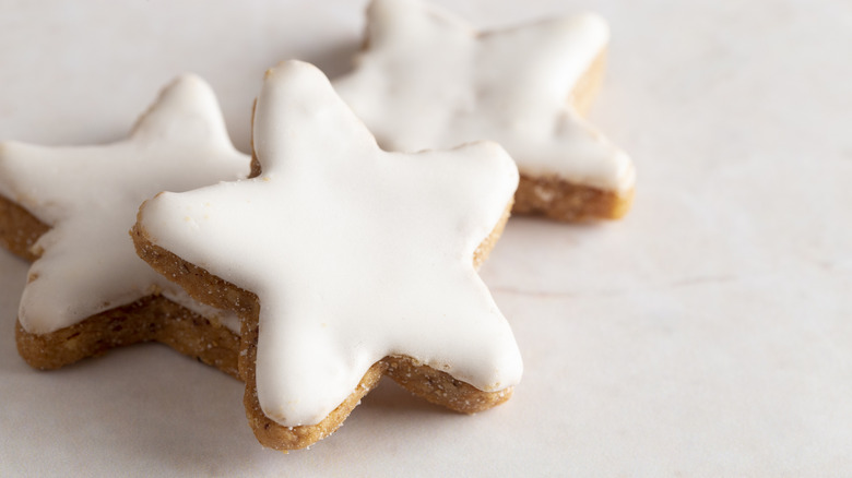 Royal icing on cookies
