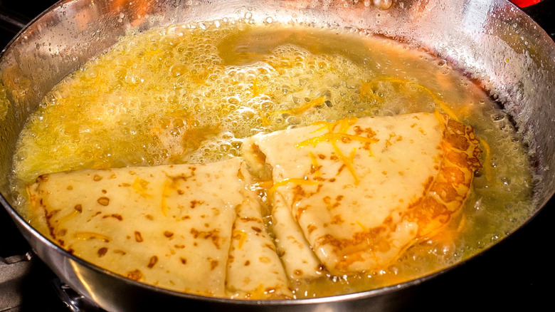 Crêpes Suzette in a pan
