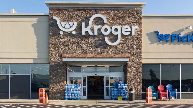 Kroger exterior
