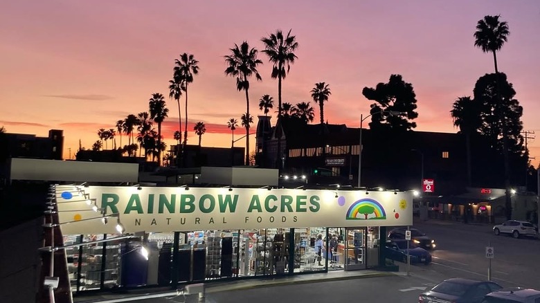 Exterior of Rainbow Acres Natural Foods taken during sunset.