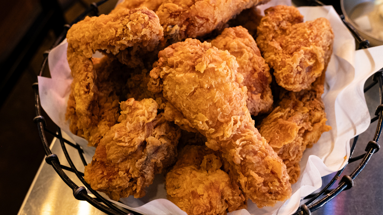 Not Popeyes Or KFC: The Fried Chicken Chain Reddit Says Has Them Beat