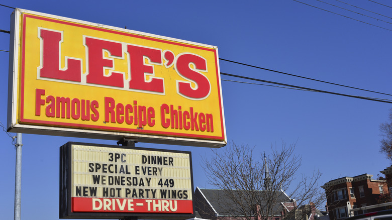 Exterior sign outside of a Lee's Famous Recipe Chicken restaurant