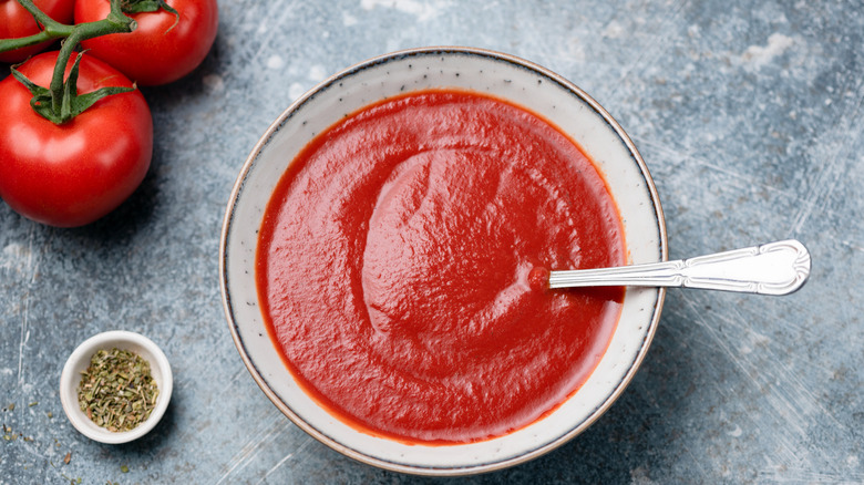 Bowl of tomato sauce