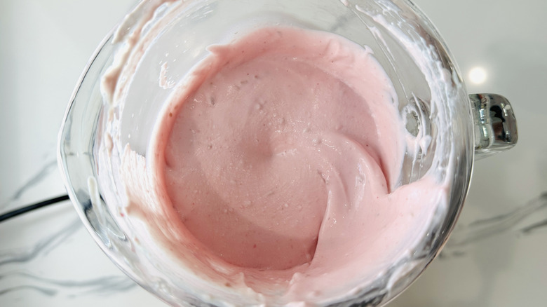 Cottage cheese raspberry mixture in blender
