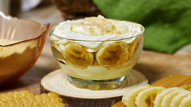 bananas and cream in bowl