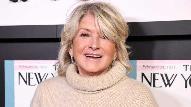 Celebrity chef Martha Stewart appears at red carpet event.
