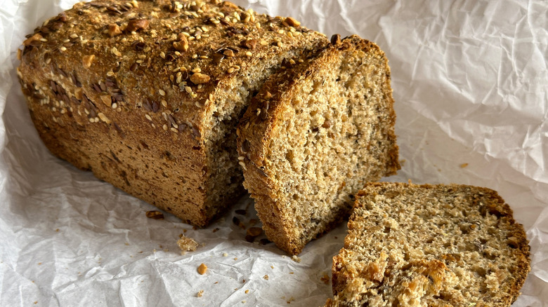 sliced bread with sesame seeds.
