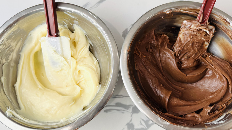 Chocolate and white chocolate no-bake cheesecake batter