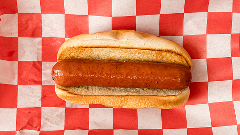 hot dog without condiments