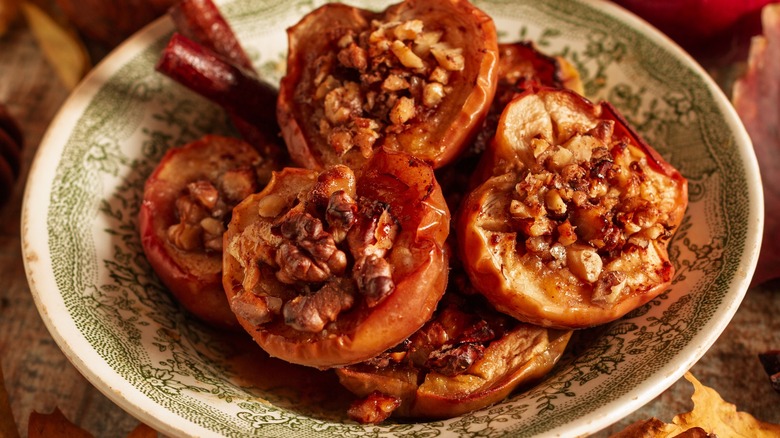 Baked apples on a plate.
