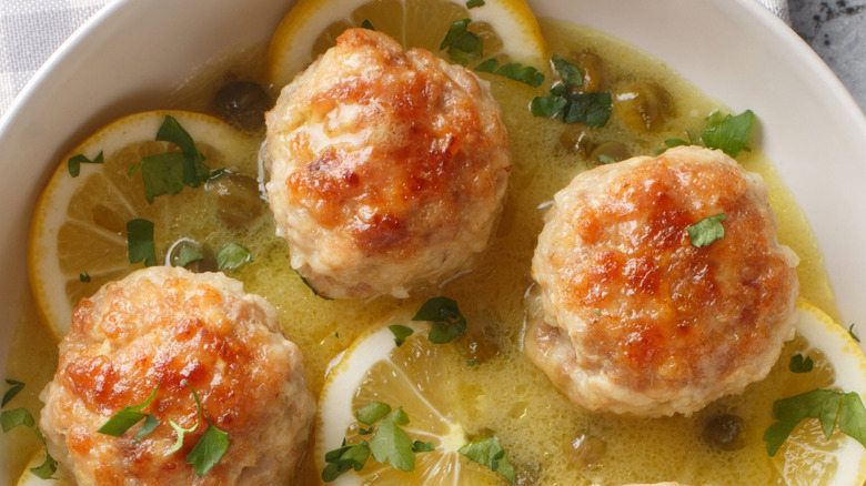 Close up of chicken piccata meatballs