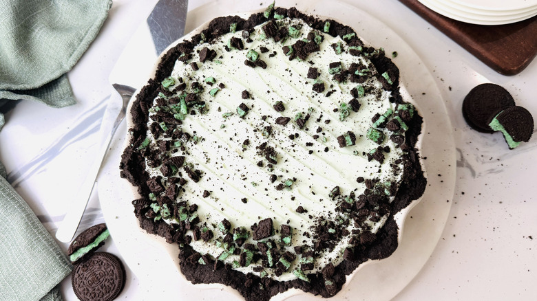 Old-Fashioned Grasshopper Pie