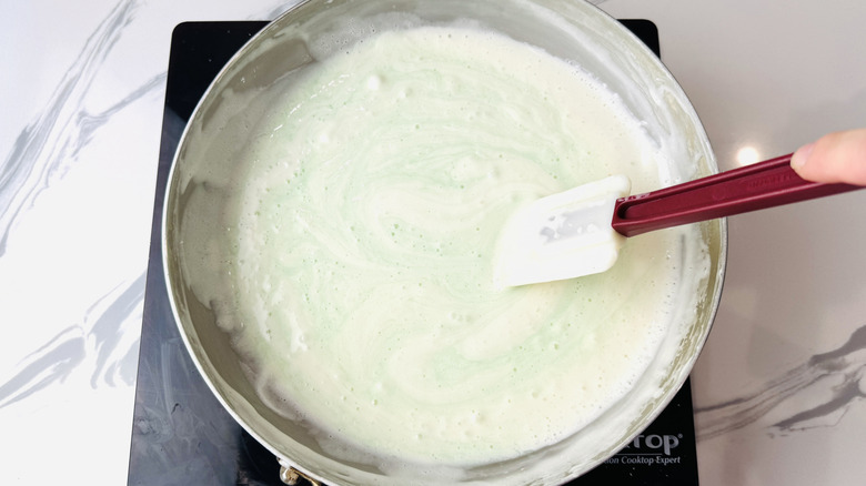 Grasshopper pie filling in saucepan
