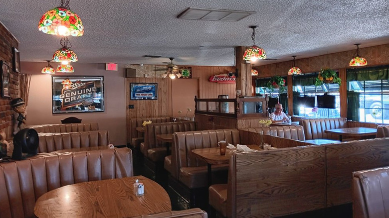 Interior of Jolly Jug