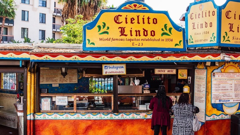 The exterior of Cielito Lindo in Los Angeles, California