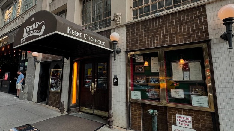 The exterior of Keens Steakhouse in New York City