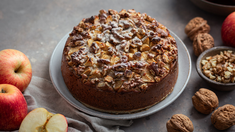 Photo of a fall themed cake