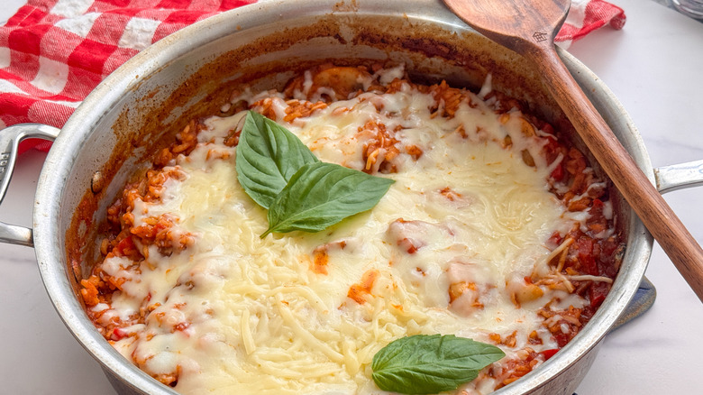 pizza rice in pan