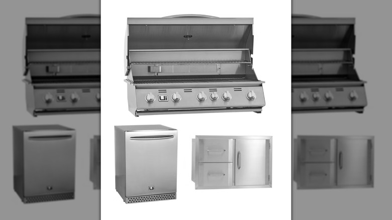 Urban Islands Outdoor Kitchen Bundle.