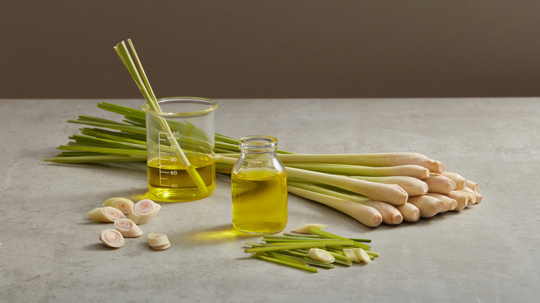 lemongrass oil