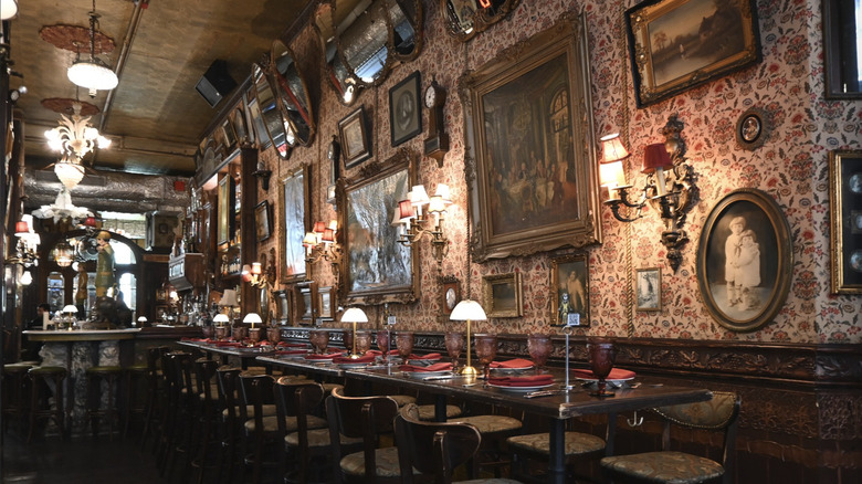 The Victorian-style interior of Oscar Wilde in NYC