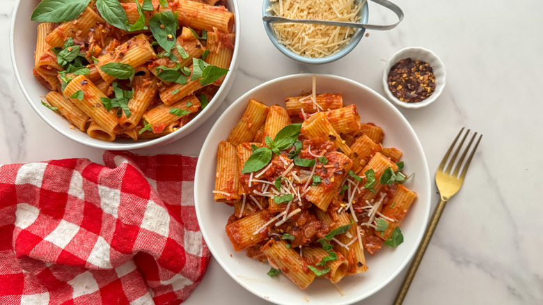 bowl of spicy rigatoni