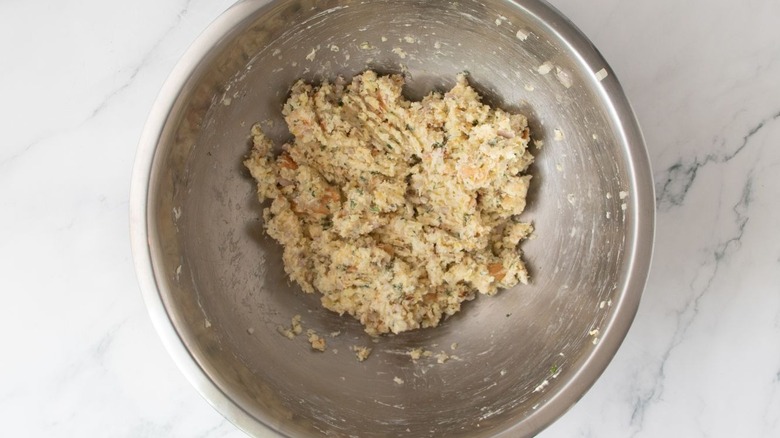 Bread-based stuffing mixture in bowl