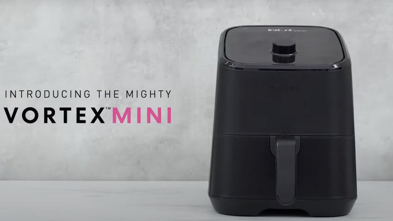Instant Vortex Mini air fryer