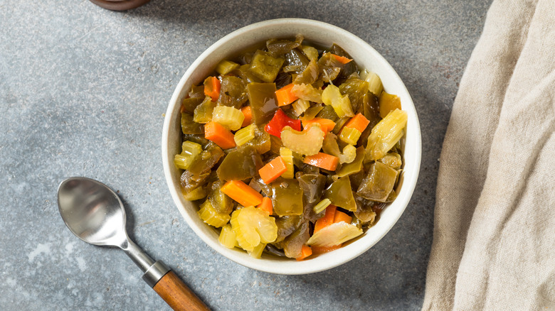 Pickled giardiniera in a bowl.