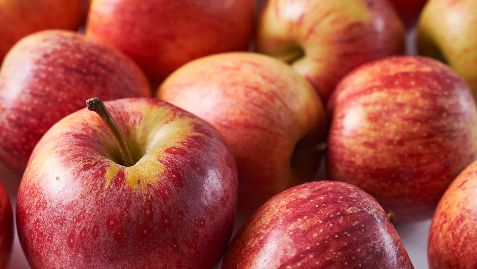 How To Choose The Best Apples At The Store