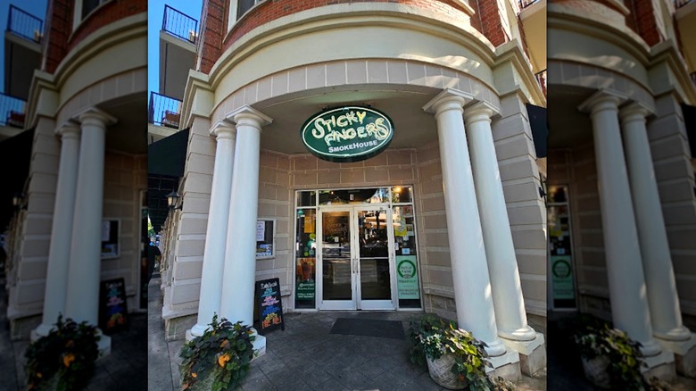 Sticky Fingers restaurant exterior