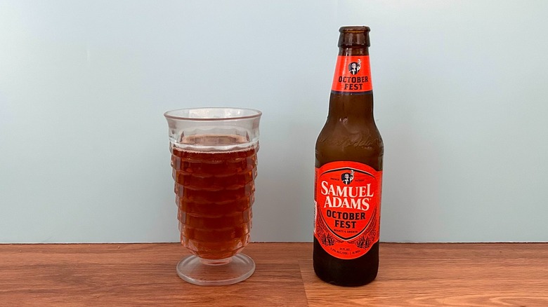 Bottle and glass of Samuel Adams Oktoberfest beer