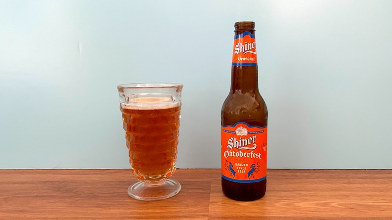 Glass and bottle of Shiner Oktoberfest beer