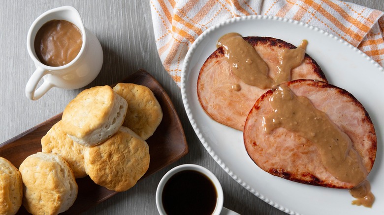 red-eye gravy with ham